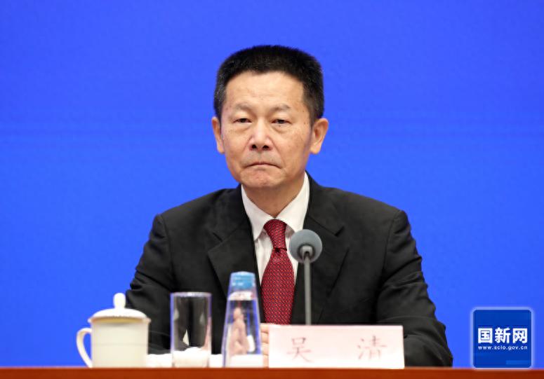 证监会专题座谈，吴清发声：聚焦市场热点与监管新动向